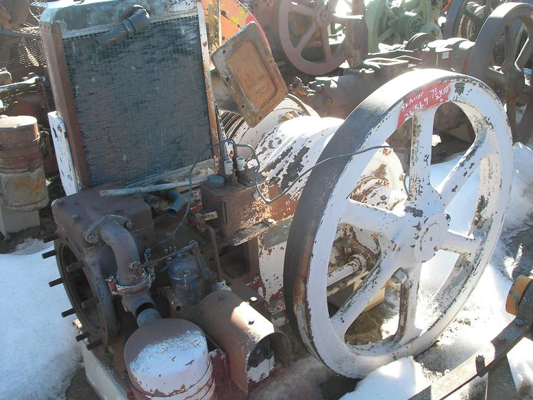 Used Superior 7 1/2x10 Natural Gas Engine