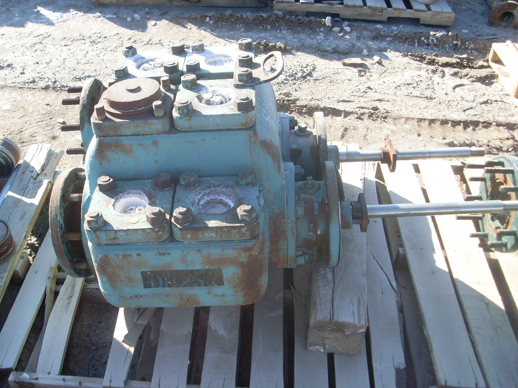 Used Union 9 x 5 x 12 Piston Pump Fluid End Only