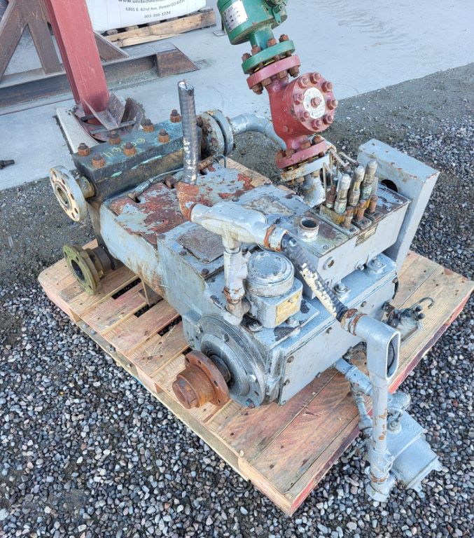 Used National Oilwell D-323 Triplex Pump Complete Pump