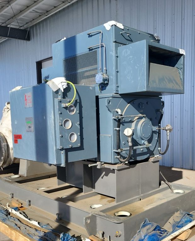 Unused Surplus 700 HP Horizontal Electric Motor (Nidec) Package