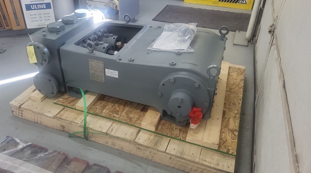SOLD: New Aplex MA-95M Triplex Pump