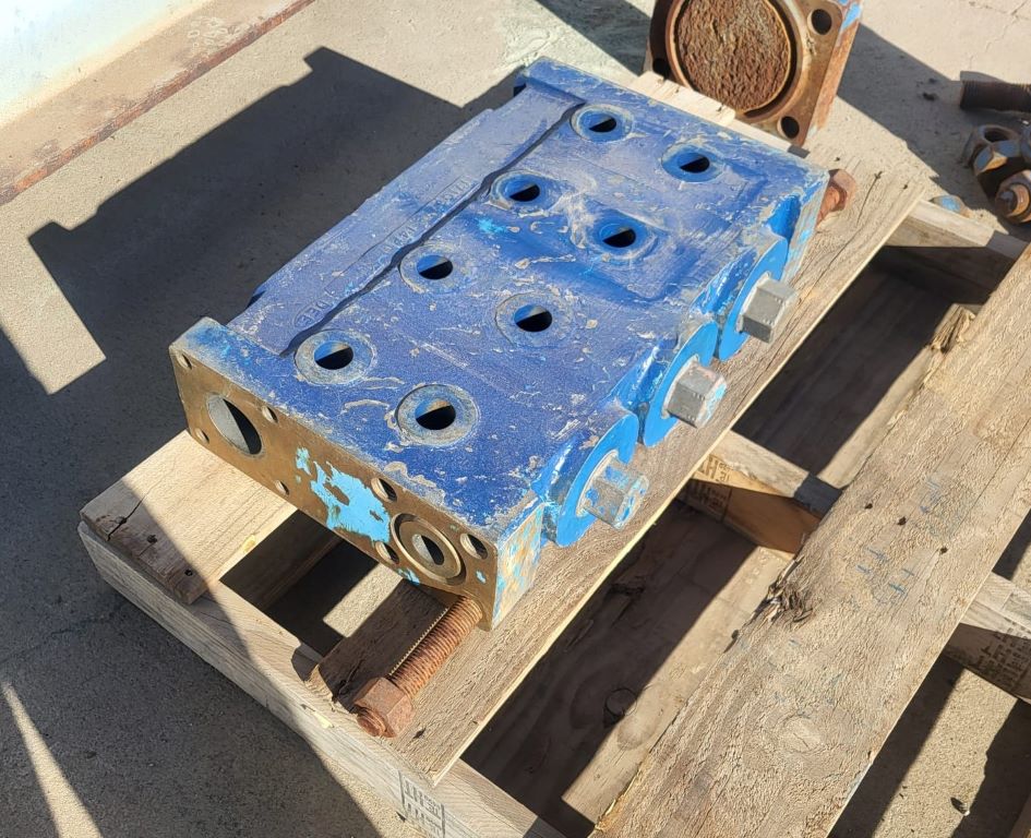 Used National 60T-3H Triplex Pump Fluid End Only