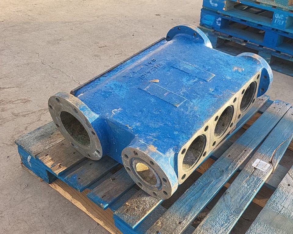 Used National J-150-L Triplex Pump Fluid End Only